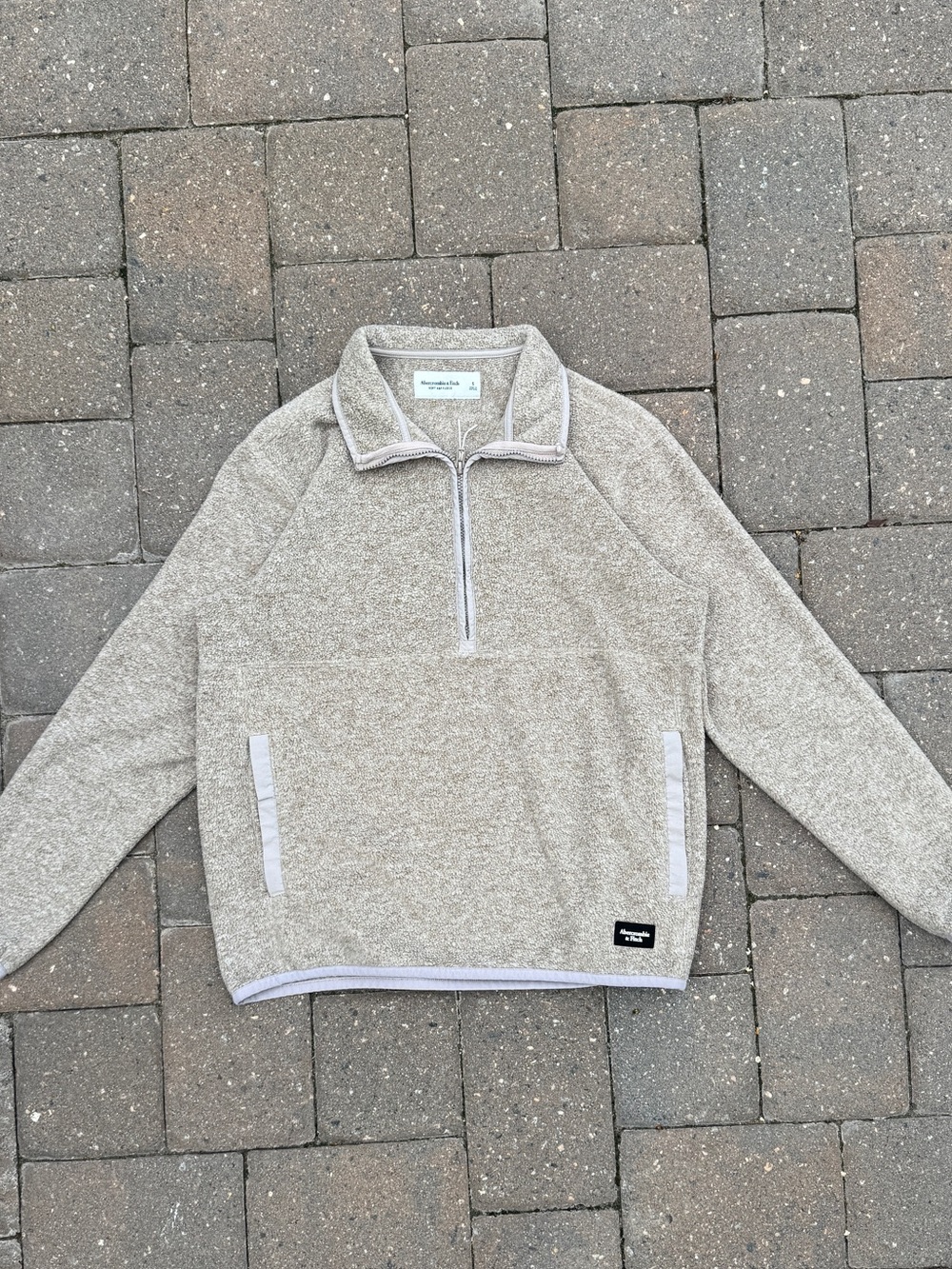 Abercrombie & Fitch Soft A&F Oatmeal Sherpa Quarter Zip Men’s Small